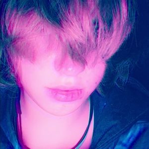 Meet your Posher, Cameron